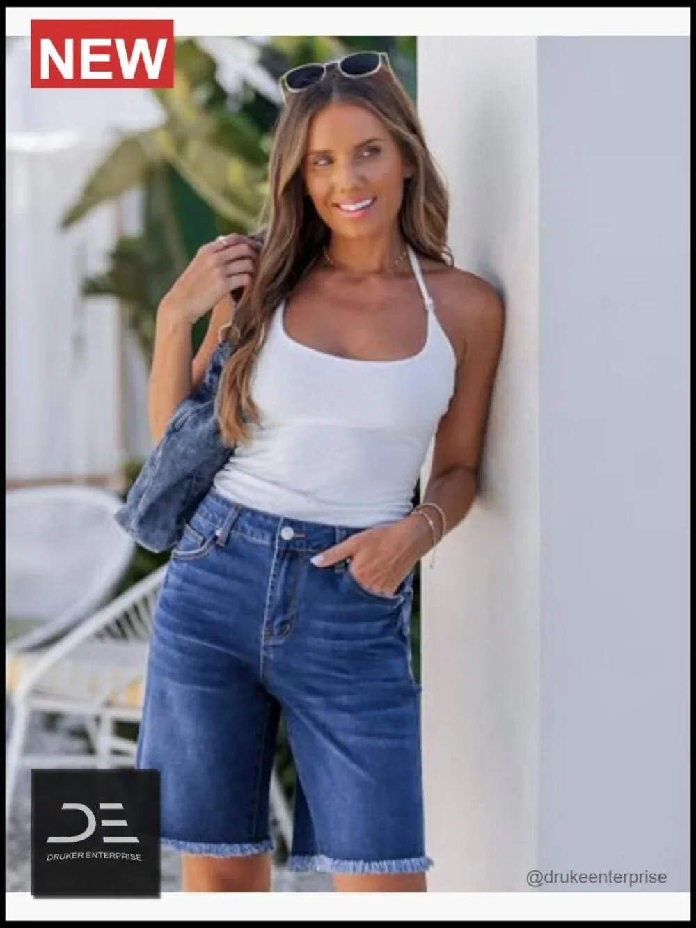 Mid Rise Raw Hem Bermuda Shorts with Pockets Stretchy Denim